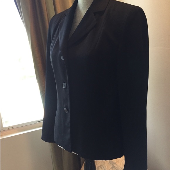 blazer - Picture 3 of 4